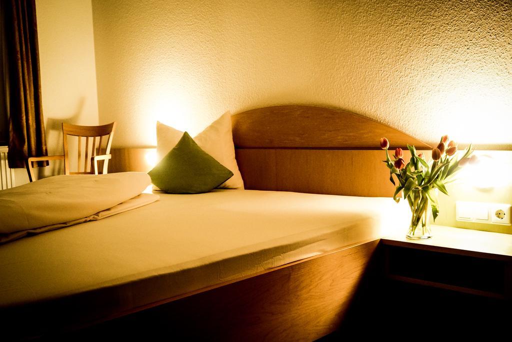 Hotel Kueferschaenke Sinsheim Buitenkant foto